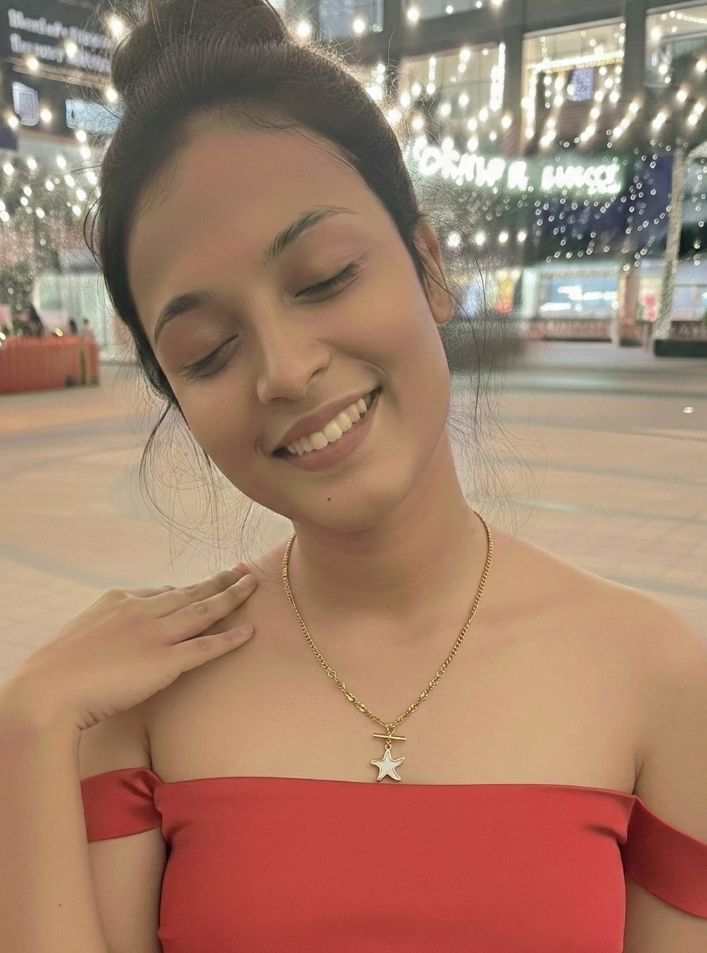 Starry Tide Necklace