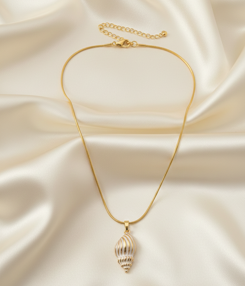 Shell Luxe Necklace