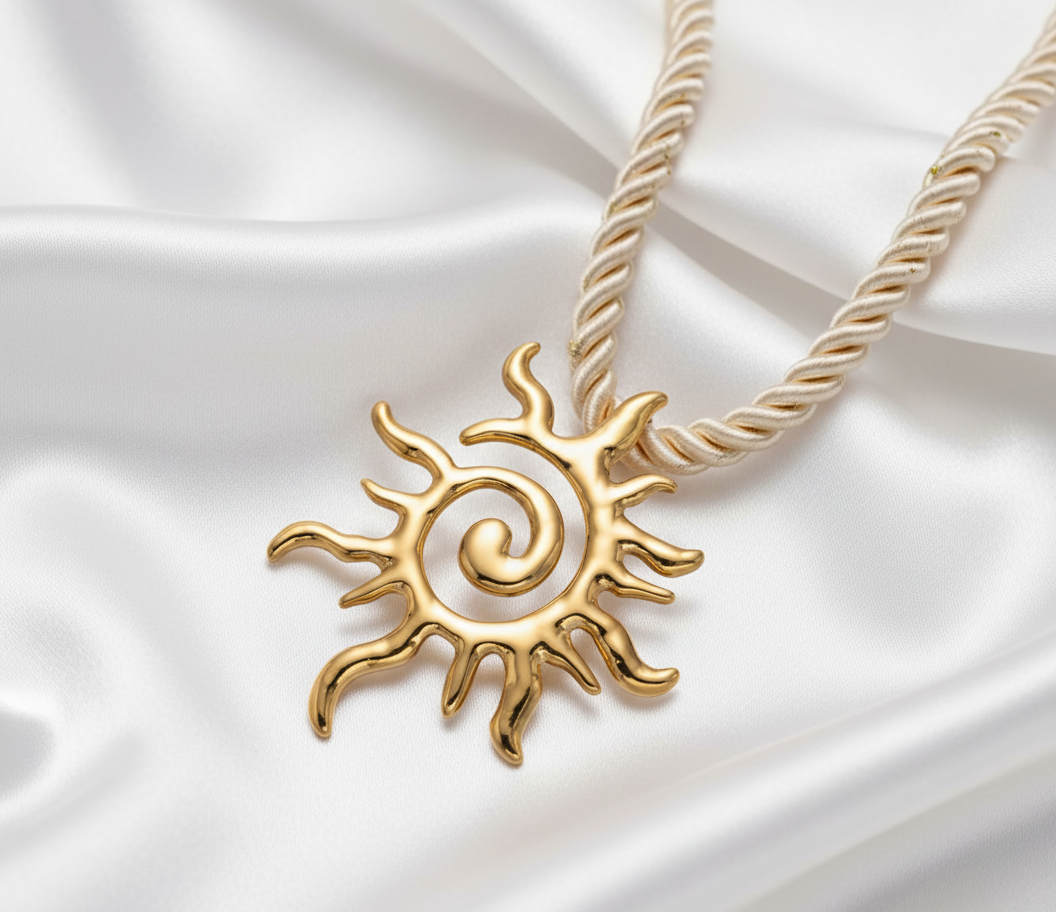 Sun Marine Pendant Necklace