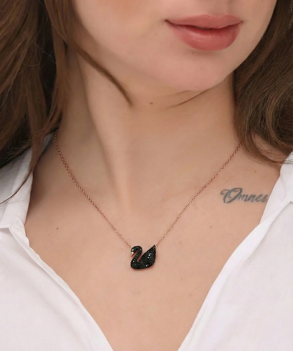 Swan Elegance Necklace