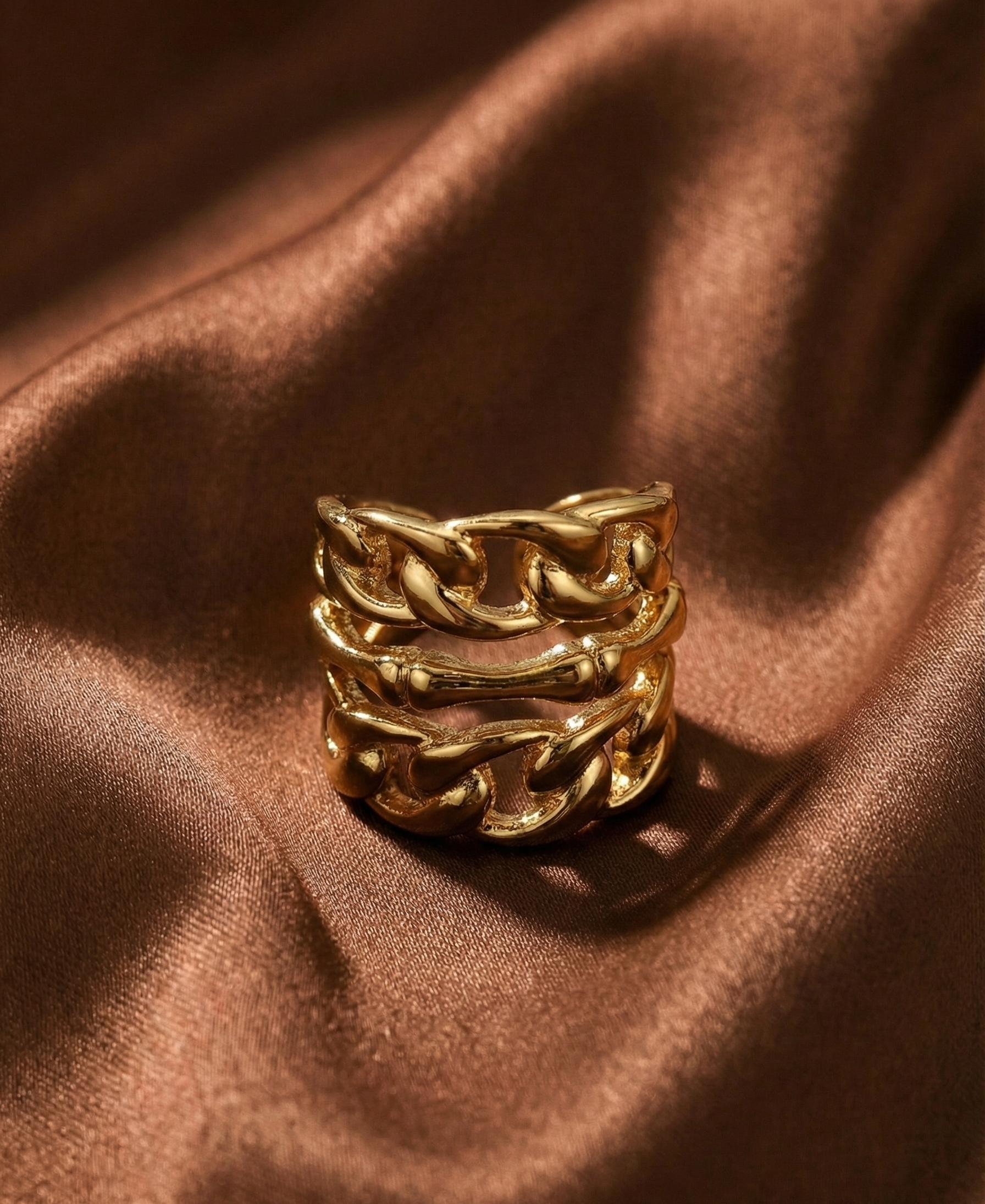 Link Luxe Ring